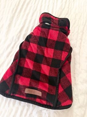 5 for $25! Eddie Bauer Red & Black Buffalo Plaid Dog Fleece Vest